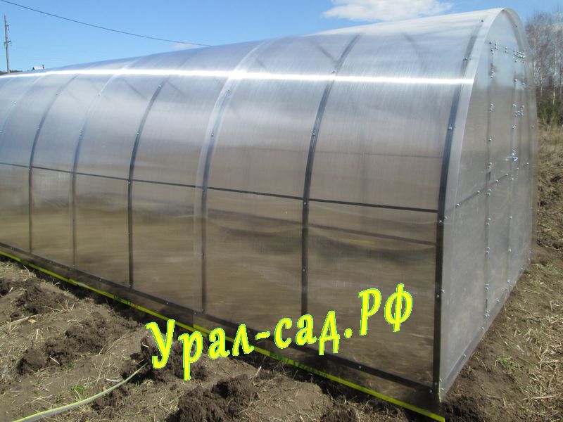 теплица усиленная Уралсад