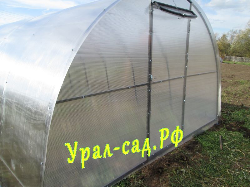 теплица усиленная Уралсад