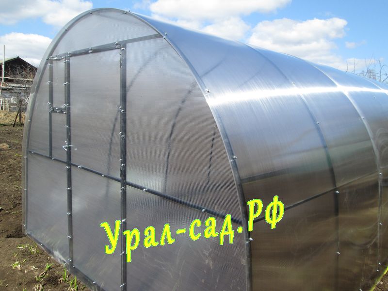 теплица усиленная Уралсад
