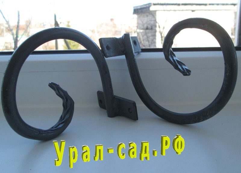кронштейн для кашпо