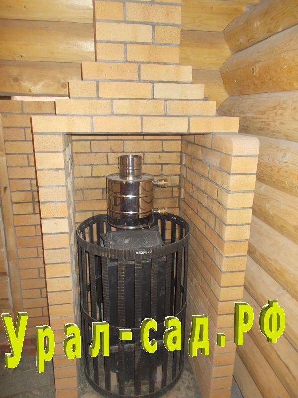 печь банная, обложенная кирпичом