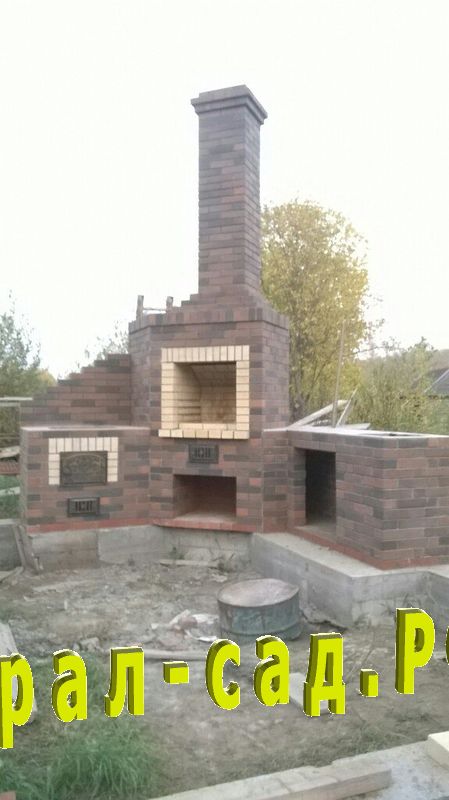 комплекс для барбекю из кирпича